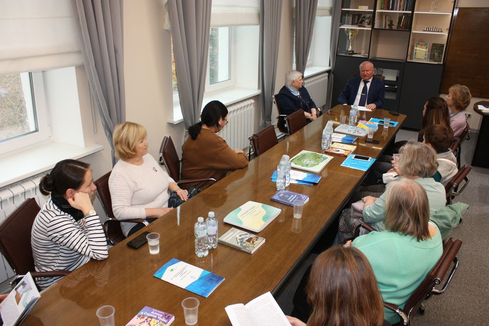 Во встречи в кабинете ген. директора Логосвос, вице президента ВОС Э.К. Тедеева