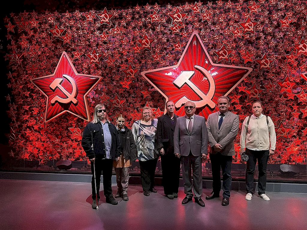 Делегация Всероссийского общества слепых  в Музее Победы