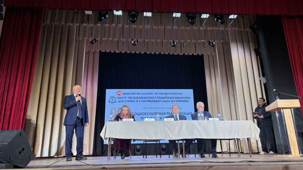 Выступление Эдуарда Тедеева на торжественном мероприятии